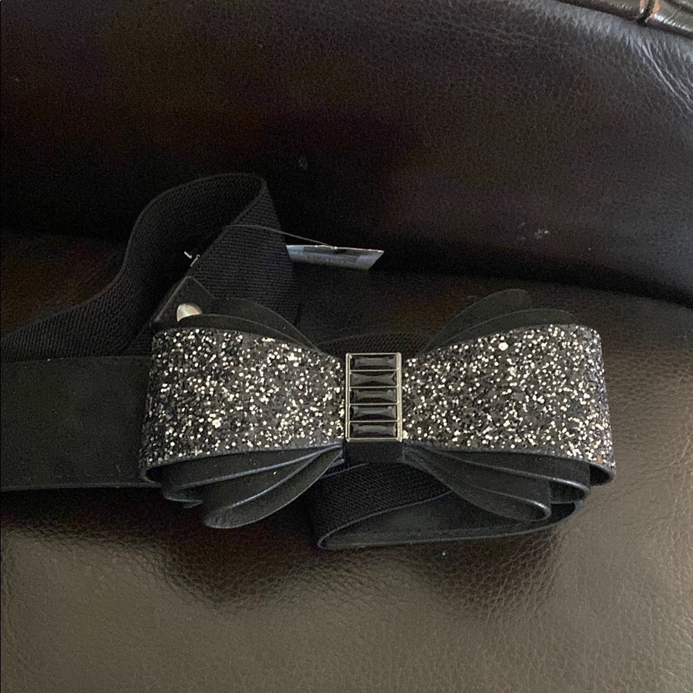 Elegant Black Glitter Bow Belt